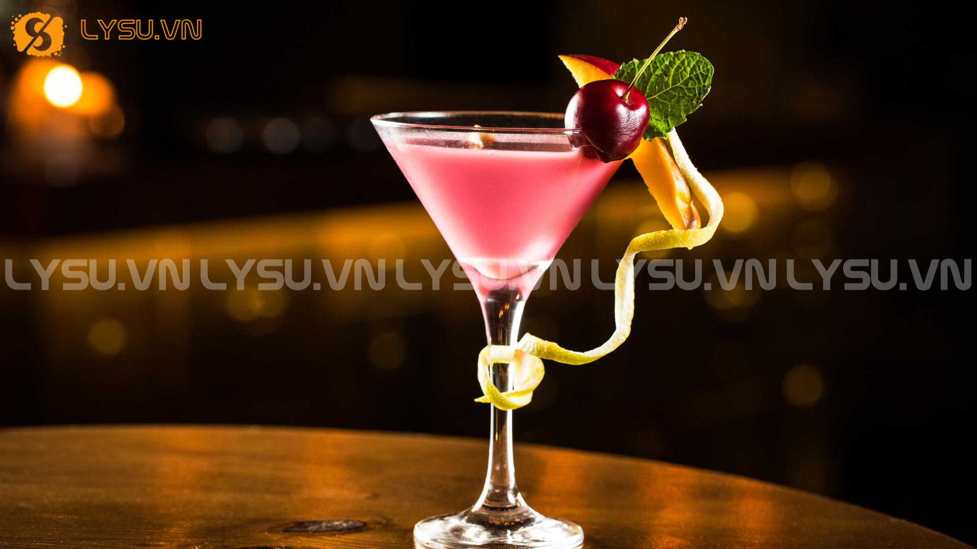 Ly Cocktail – Cá tính & phá cách