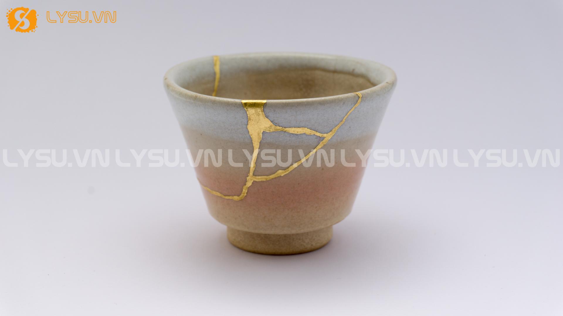 Ly gốm loe miệng